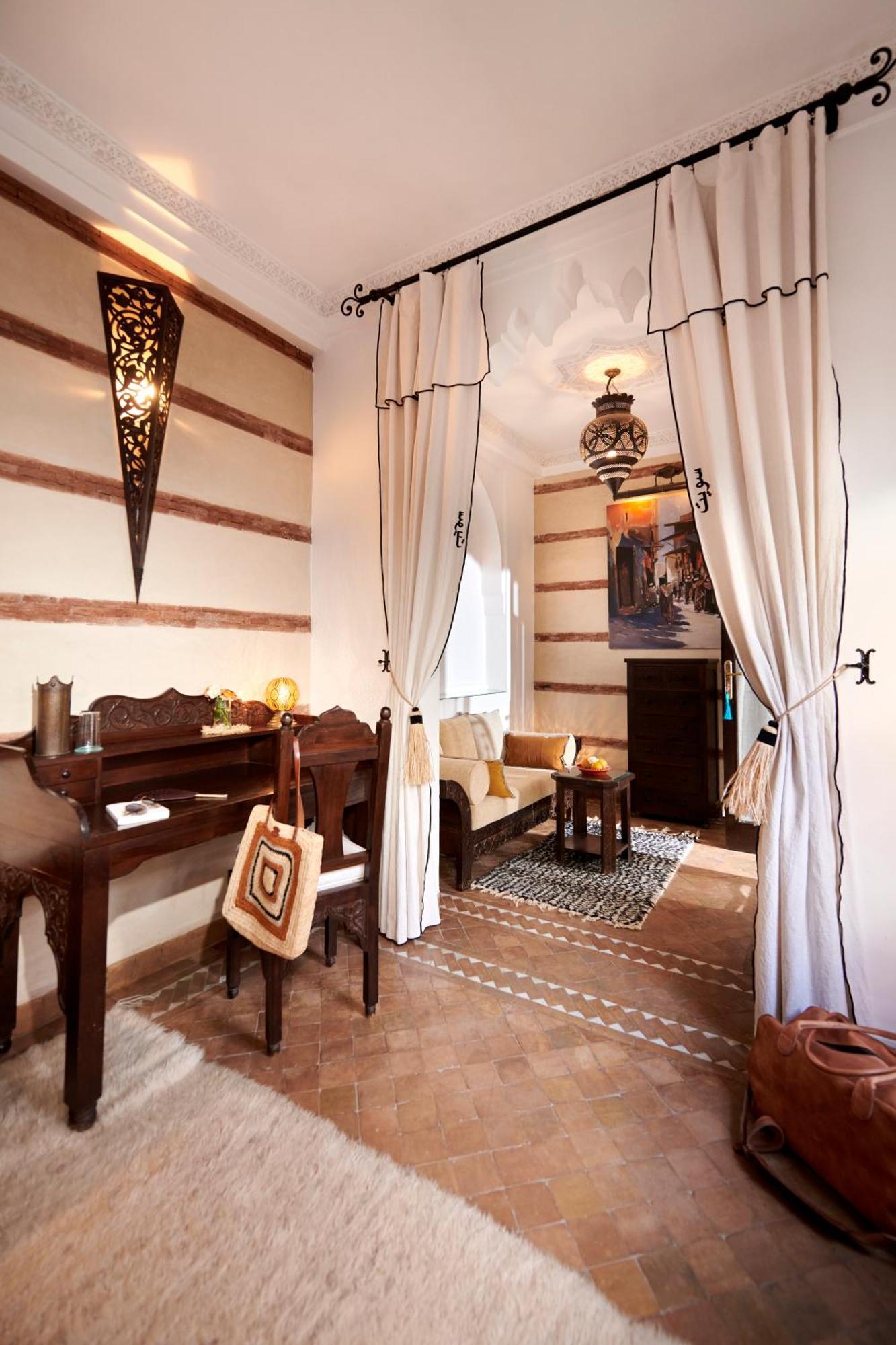 Riad Dar Amanza En Exclusivite Avec 4 Chambres Au Coeur De La Medina Μαρακές Εξωτερικό φωτογραφία